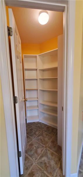 Foto del edificio - 6767 Old Mars Crider Rd