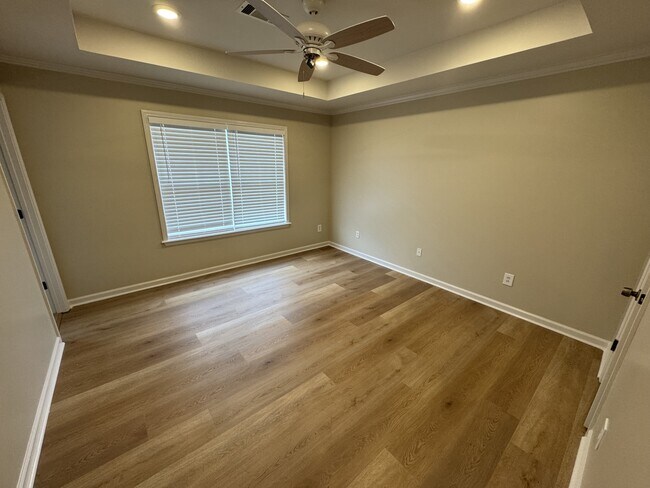 Building Photo - 2602 Harris Dr