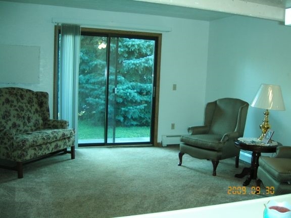 Living room - Edgemont