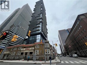 Building Photo - 634 Church St