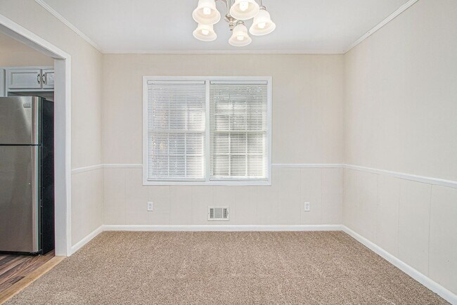 Foto del edificio - 3 bdrm, 2 bath in Decatur