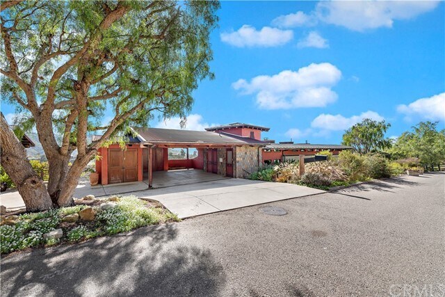 Building Photo - 1845 Rim Rock Canyon Rd