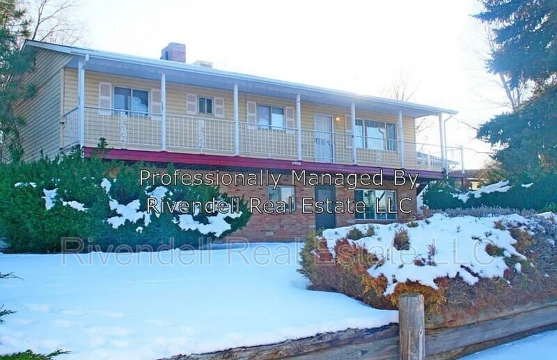 Primary Photo - 14920 E 22nd Ave