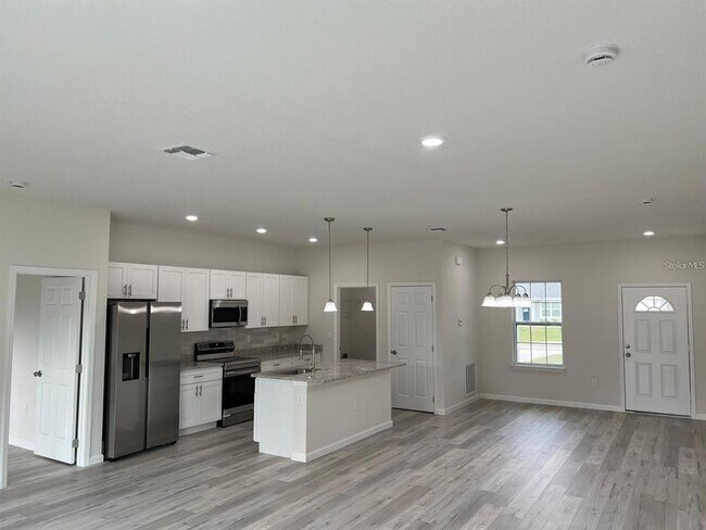 Foto del edificio - 16415 SW 27th Ave