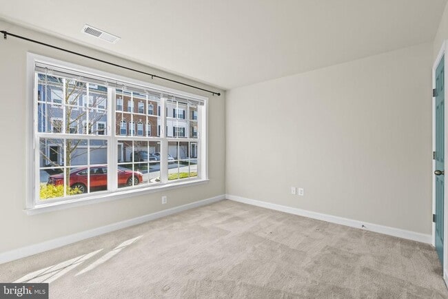 Building Photo - 3030 Mia Ln