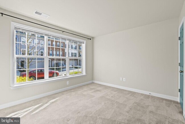 Foto del edificio - 3030 Mia Ln