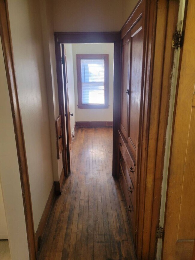 Foto del edificio - 2819N49thM