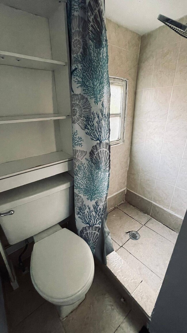 Foto del edificio - 605 SW 24th Ave