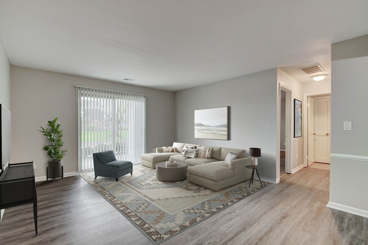 Foto principal - Lenox Apartments