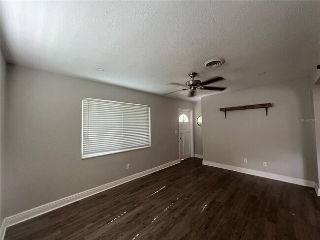 Foto del edificio - 5035 1st Ave N