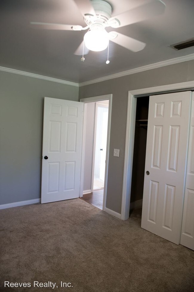 Building Photo - 4 br, 2 bath House - 1401 Walter Smith Road