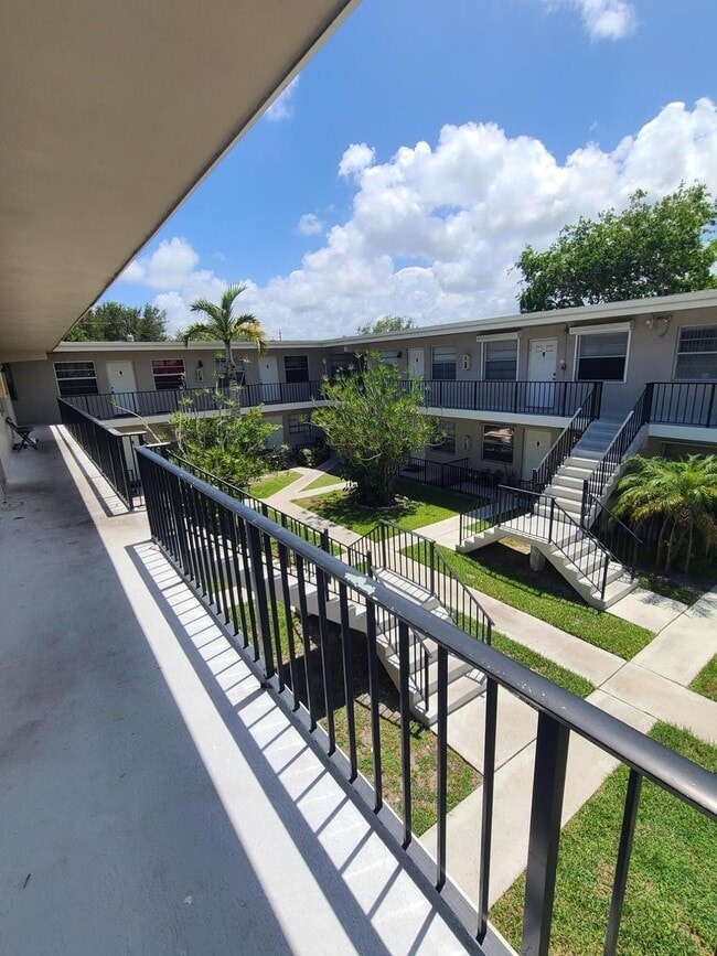 Building Photo - 1250 Old Boynton Road