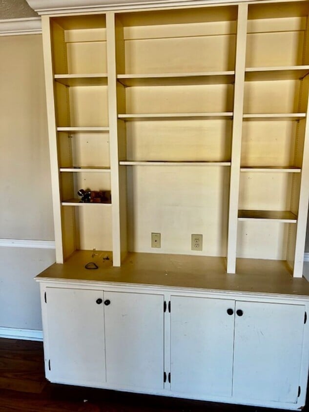 Foto del edificio - 3/2 - Corner Lot - Brick, Fenced