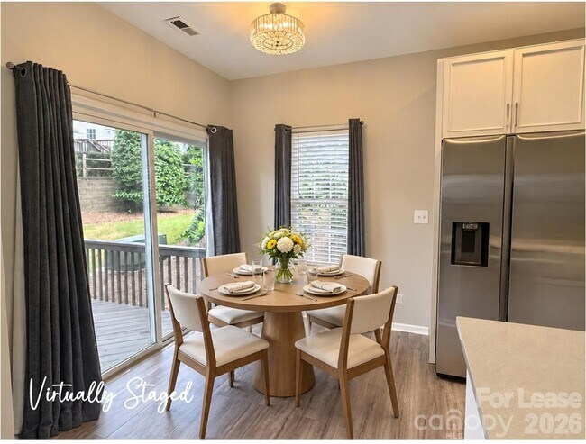 Building Photo - 12222 Royal Castle Ct