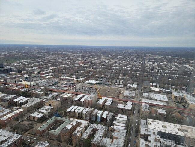 Building Photo - 5415 N Sheridan Rd