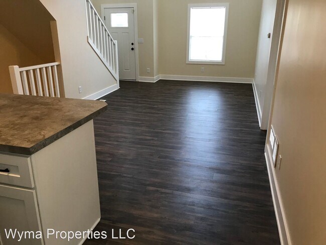 Foto del edificio - 3 br, 2.5 bath House - 732 Cass Ave SE