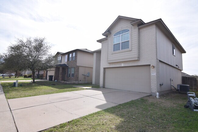 Foto del edificio - 5107 Lions Gate Ln
