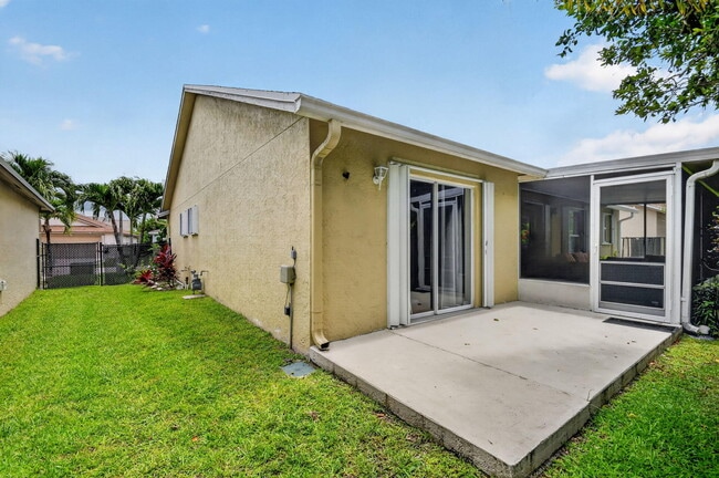 Building Photo - 1080 Salmon Isle