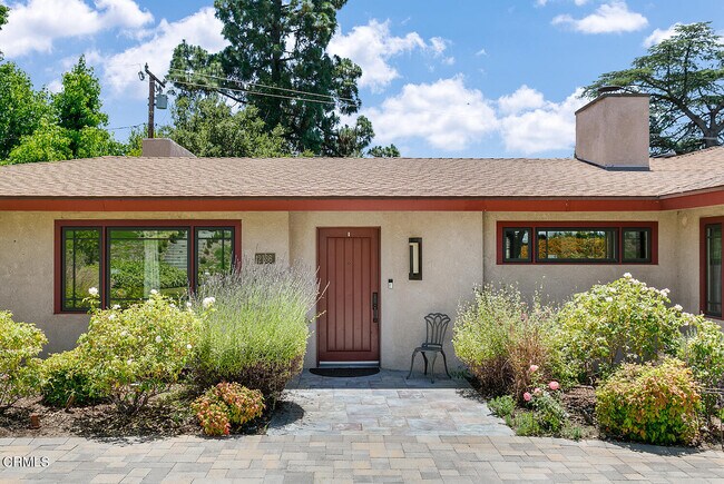 Building Photo - 2136 Sunnybank Dr