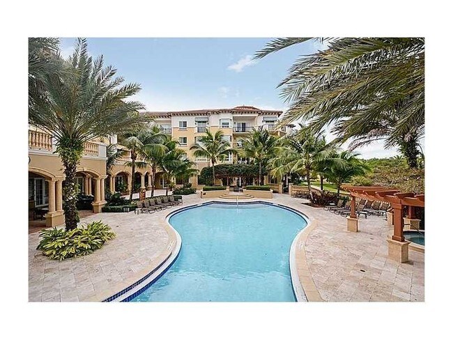Foto del edificio - 16135 Emerald Estates Dr