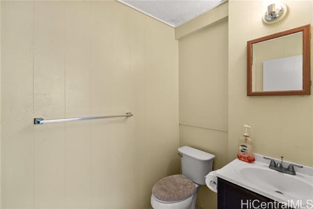 Building Photo - 94-372-372 Haaa St