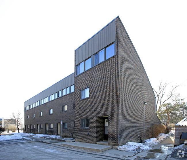 Photo du bâtiment - Jane Townhouses