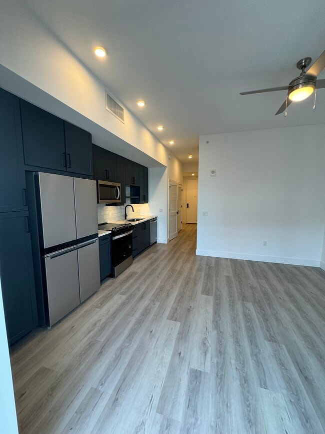 Foto del edificio - 30 NW 31st St