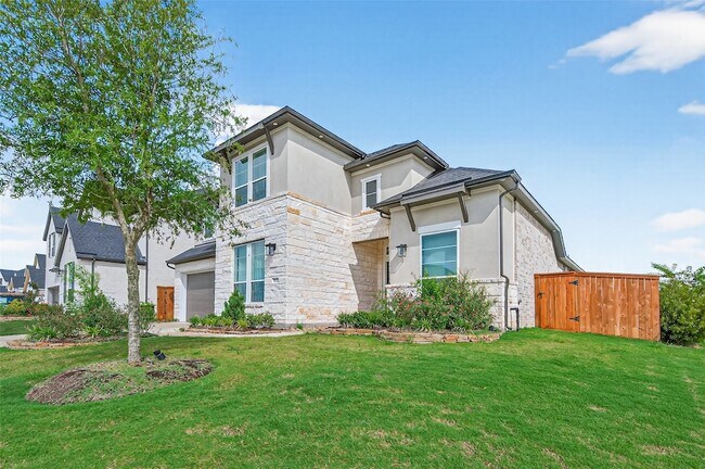 Building Photo - 7727 Pleasant Crst Dr