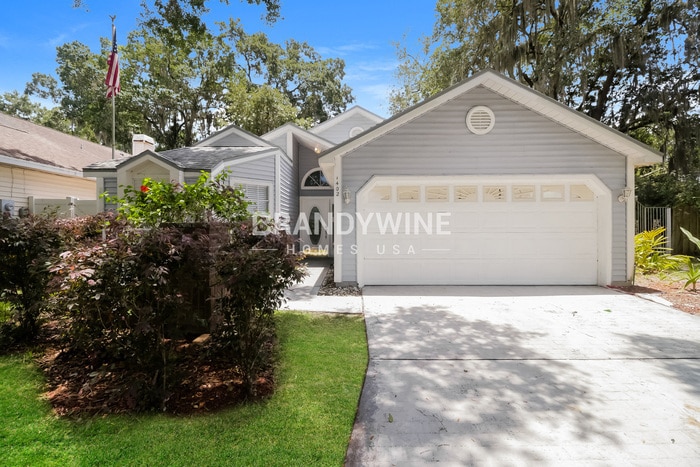 Foto principal - 1402 Walden Oaks Pl