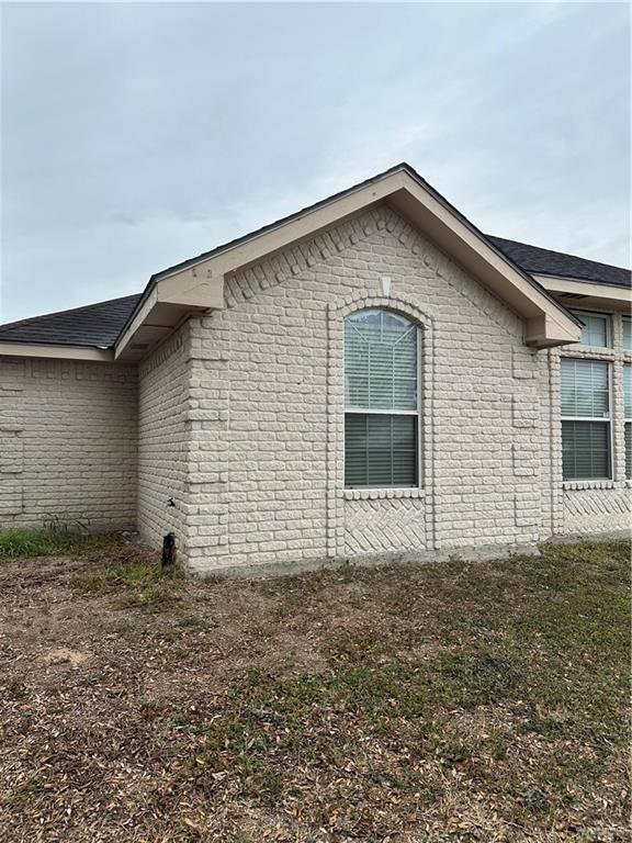 Building Photo - 34 Zuley St