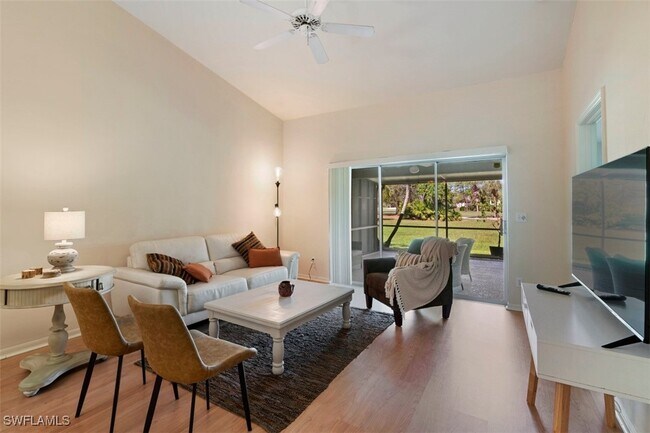 Foto del edificio - 627 St Andrews Blvd
