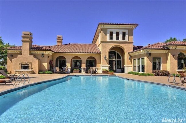 Foto del edificio - 4800 Westlake Pkwy