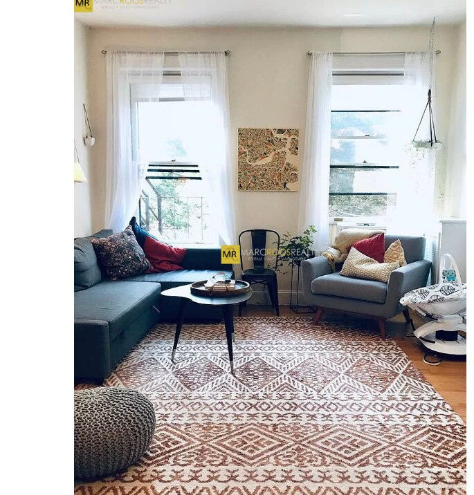 Foto principal - 1064 Beacon St