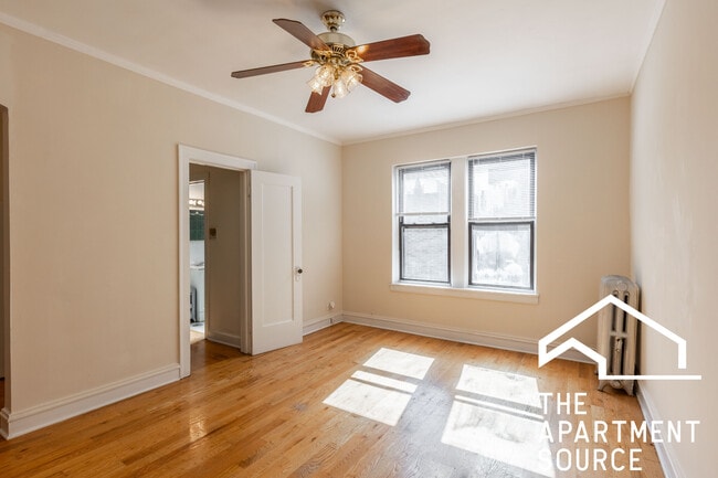Building Photo - 4851 N Damen Ave