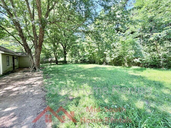 Foto del edificio - 3754 Rainford Dr