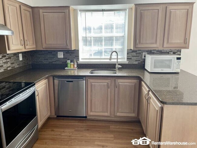 Building Photo - 10626 High Beam Ct