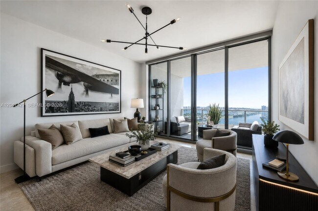 Foto del edificio - 900 Biscayne Blvd