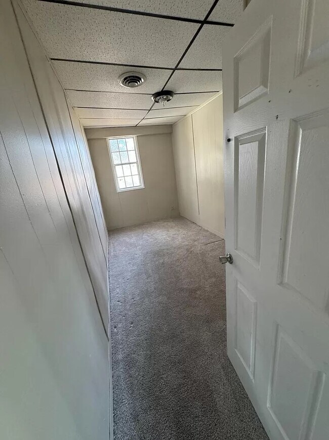 1011 Horton Dr, Charlestown, IN 47111 House Rental in Charlestown, IN