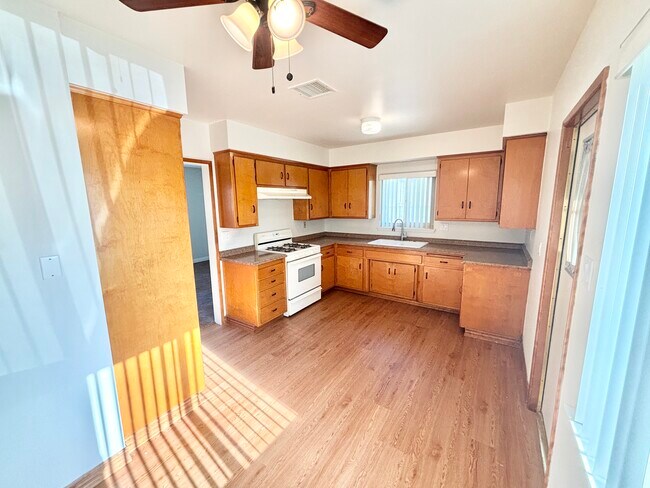 Foto del edificio - 18007 Jersey Ave