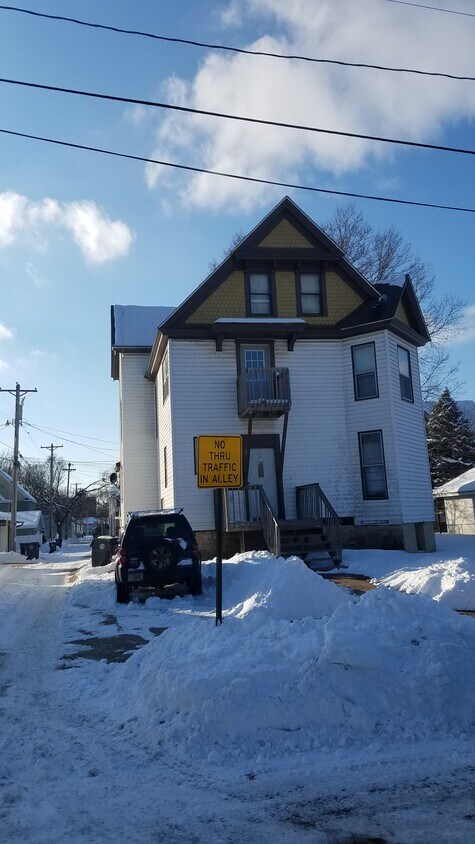 Primary Photo - 412 11th St S