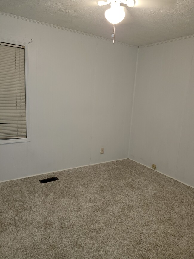 New carpet - 111 E Walnut Street