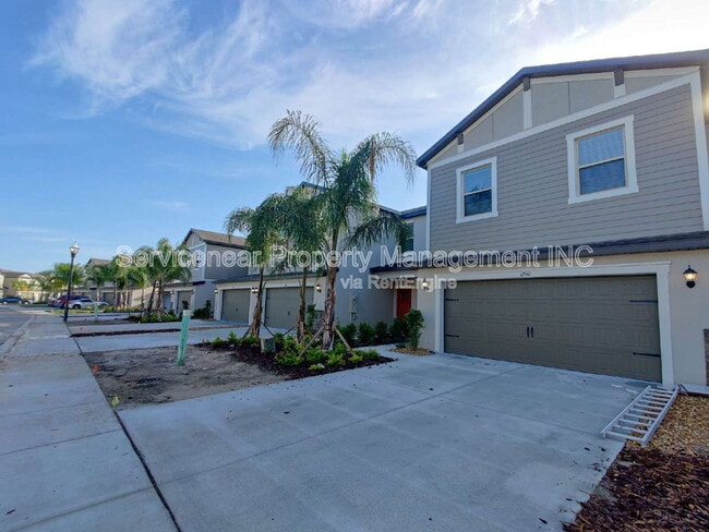 Building Photo - 1290 White Fox Run