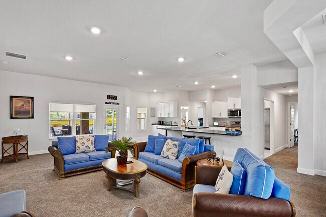 Building Photo - 8517 Waterstone Blvd