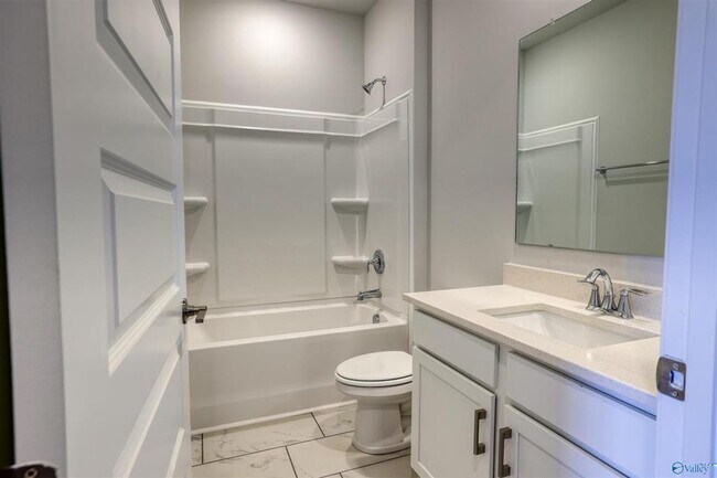 Foto del edificio - Welcome to your dream home in the highly coveted Clifts Cove community! COMING SOON!!