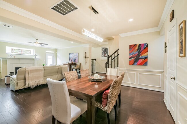 Foto del edificio - 5228 Darling St