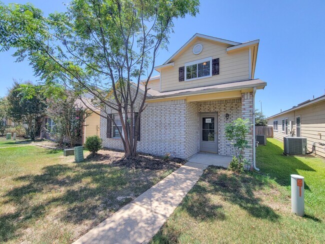 Foto del edificio - 21818 Grassy Hill Ln