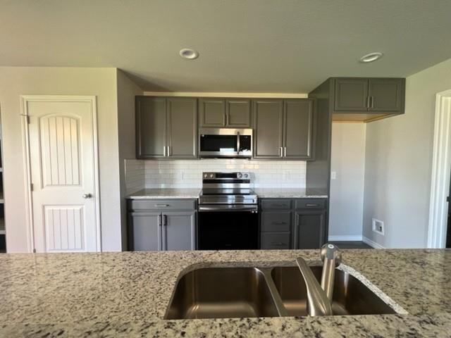 Foto del edificio - 2881 Melissa Ln