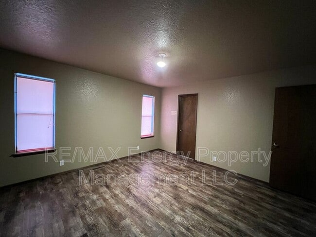 Building Photo - 6505 NW 94th St