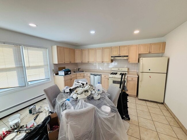 Photo - 6 3rd St Apartment