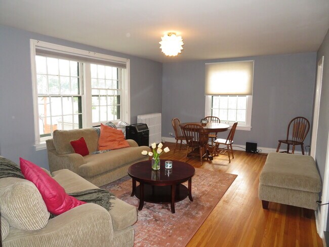 Foto del edificio - 3850 E 17th Ave